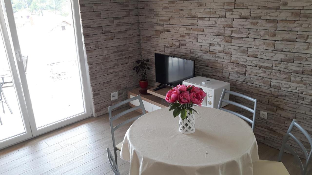 Seaview & Balcony Apartment Petra Ядрія Екстер'єр фото