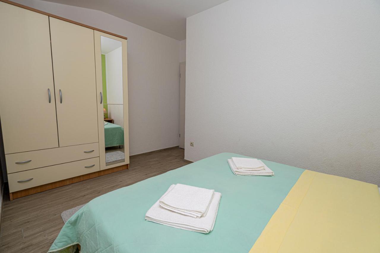 Seaview & Balcony Apartment Petra Ядрія Екстер'єр фото
