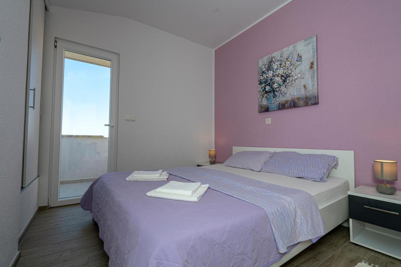 Seaview & Balcony Apartment Petra Ядрія Екстер'єр фото